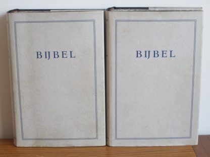 Bijbel dat is de ganse heilige schrift bevattende al de kanonieke boeken van het oude en het nieuwe testament
